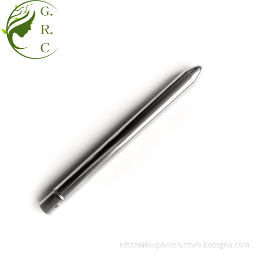Best eyeliner brush with lip